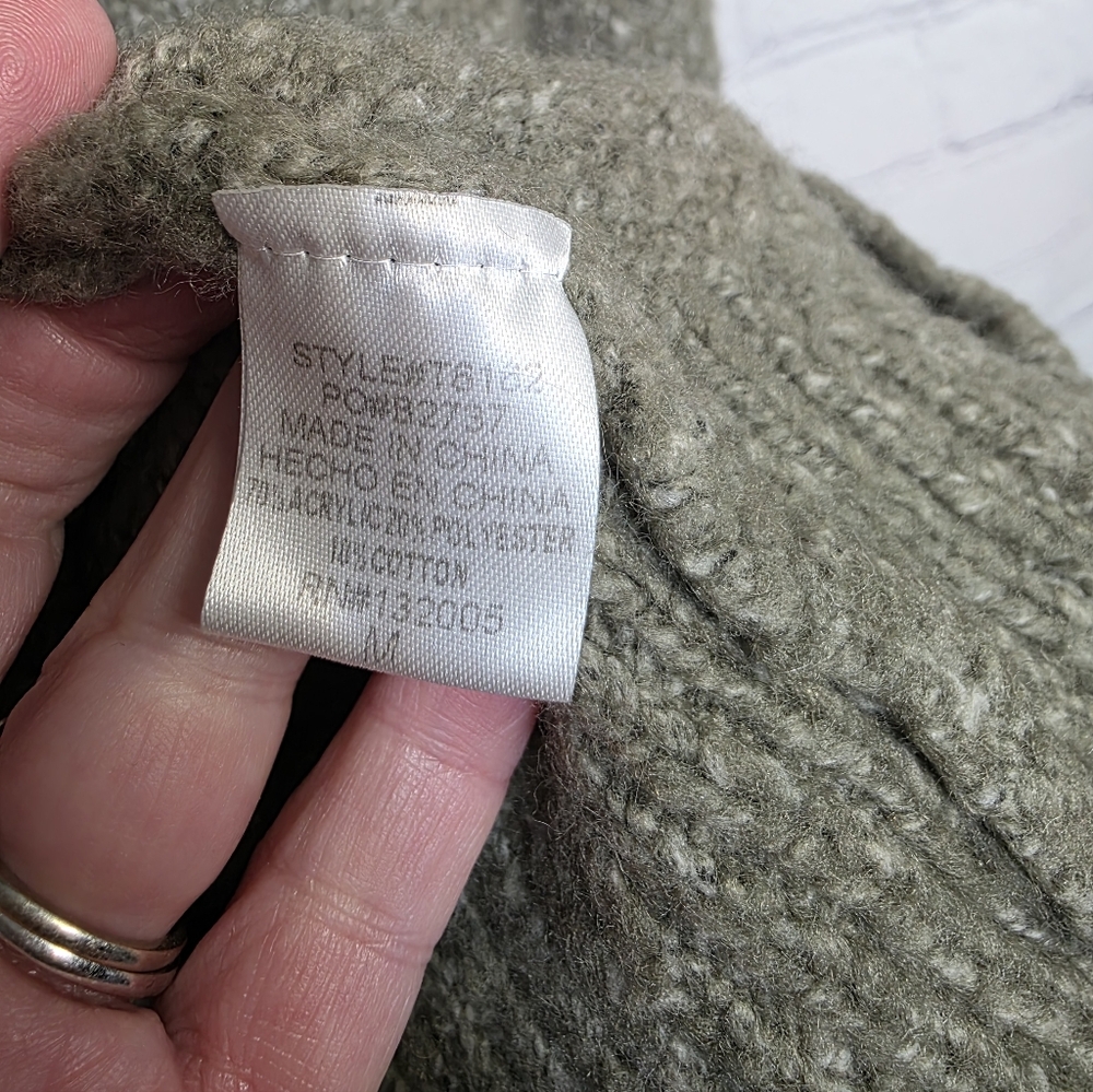 Entro/ Olive Lace-Up Sweater - Picture 4 of 6